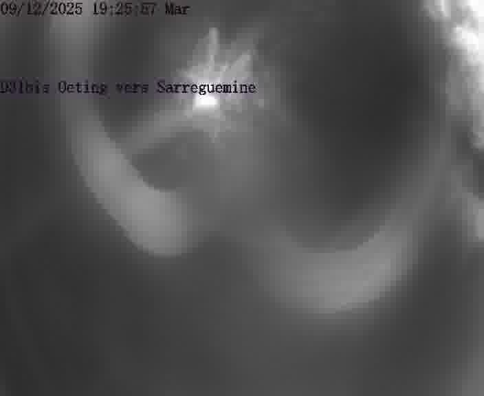 <h2>Webcam installée le long de D31bis (France) à Oeting, pointée vers Sarreguemines, utile pour suivre précisément les conditions de trafic.</h2>