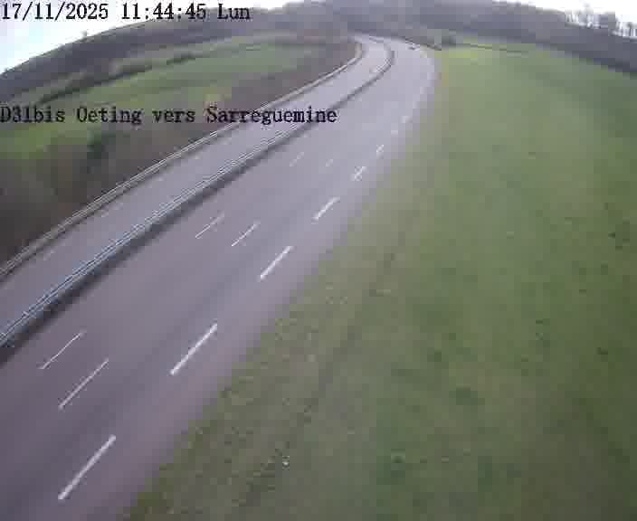 <h2>Webcam installée le long de D31bis (France) à Oeting, pointée vers Sarreguemines, utile pour suivre précisément les conditions de trafic.</h2>
