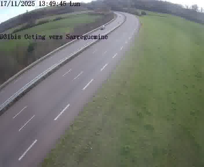 <h2>Webcam installée le long de D31bis (France) à Oeting, pointée vers Sarreguemines, utile pour suivre précisément les conditions de trafic.</h2>