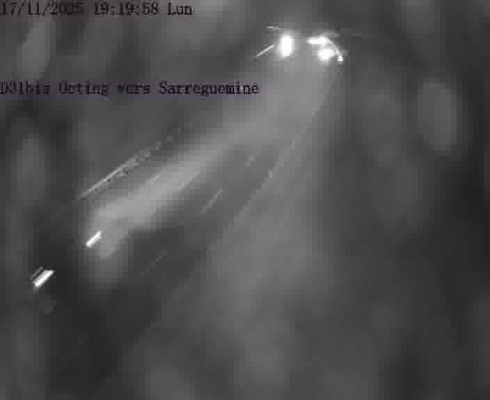 <h2>Webcam installée le long de D31bis (France) à Oeting, pointée vers Sarreguemines, utile pour suivre précisément les conditions de trafic.</h2>