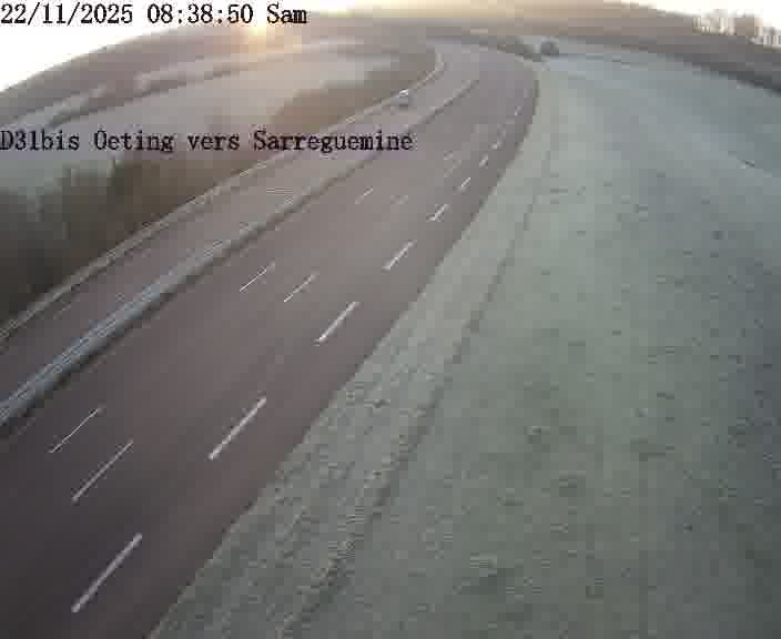 <h2>Webcam installée le long de D31bis (France) à Oeting, pointée vers Sarreguemines, utile pour suivre précisément les conditions de trafic.</h2>