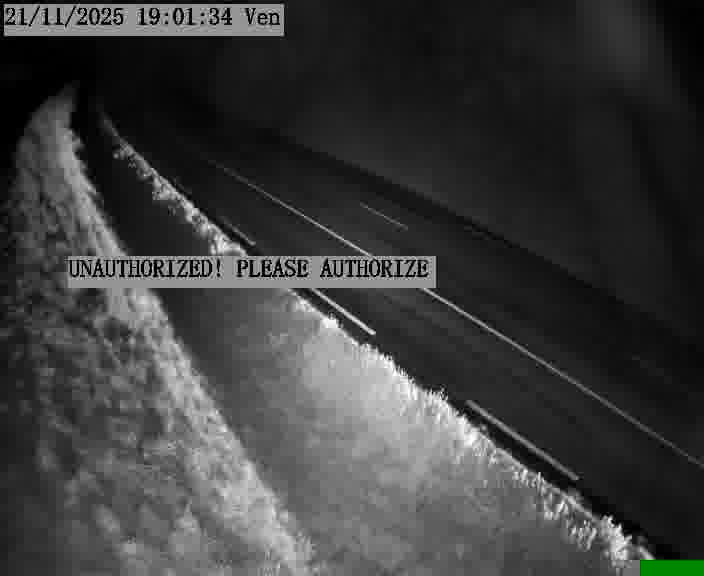 <h2>Webcam installée le long de D955 (France) à Amelécourt, pointée vers Metz, utile pour suivre précisément les conditions de trafic.</h2>