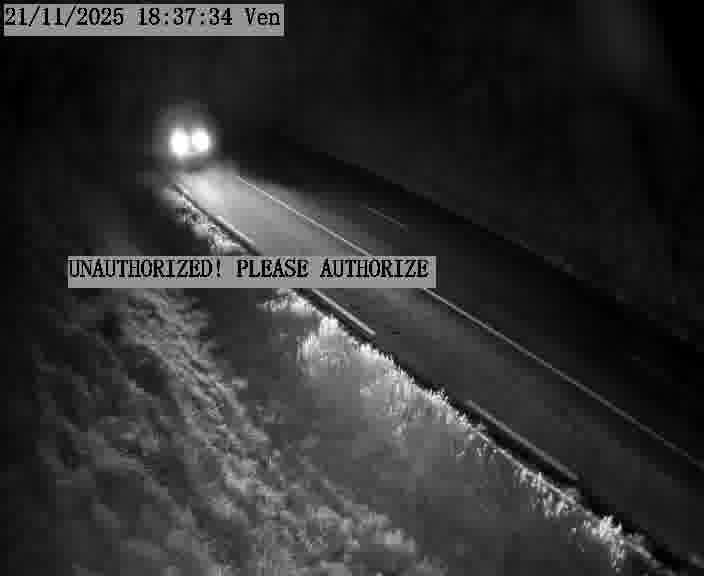 <h2>Webcam installée le long de D955 (France) à Amelécourt, pointée vers Metz, utile pour suivre précisément les conditions de trafic.</h2>