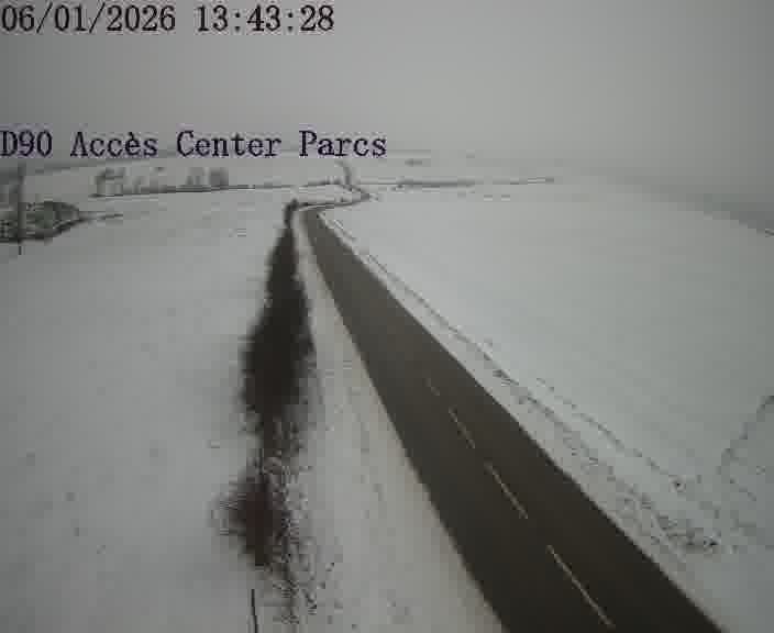 <h2>Point de vue trafic déployé sur D90 (France) à Hattigny, regardant vers Hattigny, aidant conducteurs et services à anticiper les flux.</h2>