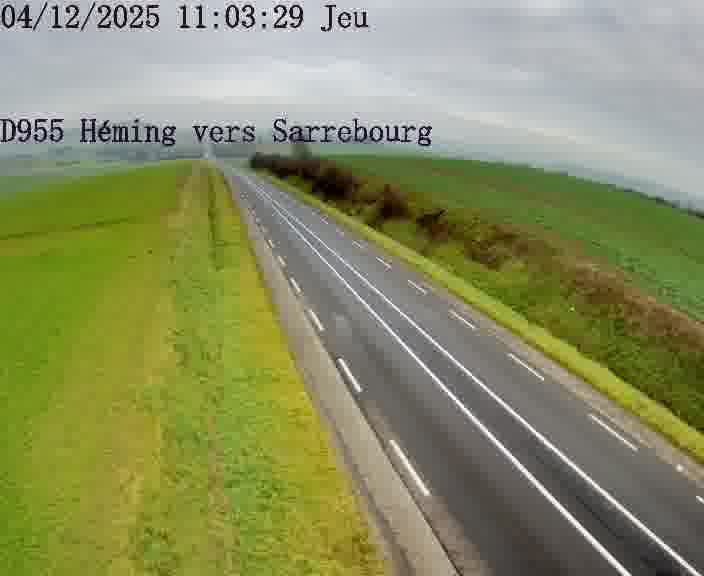 <h2>Caméra routière située sur D955 (France) à Heming, orientée vers Sarrebourg, surveillant en continu la circulation locale et régionale.</h2>