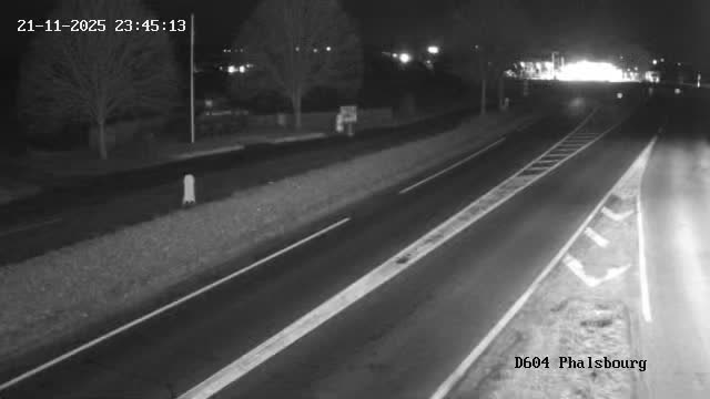 <h2>Webcam de surveillance sur D604 (France) à Phalsbourg, cadrée vers Phalsbourg, proposant une information routière utile aux déplacements quotidiens.</h2>
