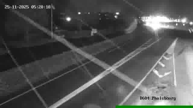 Webcam de surveillance sur D604 (France) à Phalsbourg, cadrée vers Phalsbourg, proposant une information routière utile aux déplacements quotidiens.