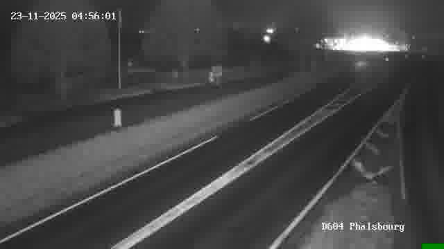 <h2>Webcam de surveillance sur D604 (France) à Phalsbourg, cadrée vers Phalsbourg, proposant une information routière utile aux déplacements quotidiens.</h2>