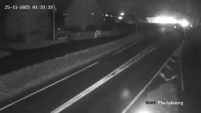 <h2>Webcam de surveillance sur D604 (France) à Phalsbourg, cadrée vers Phalsbourg, proposant une information routière utile aux déplacements quotidiens.</h2>