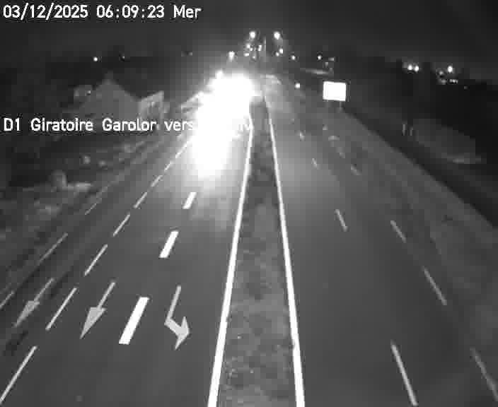 <h2>Webcam de surveillance sur D1 (France) à Ennery, cadrée vers Thionville, proposant une information routière utile aux déplacements quotidiens.</h2>