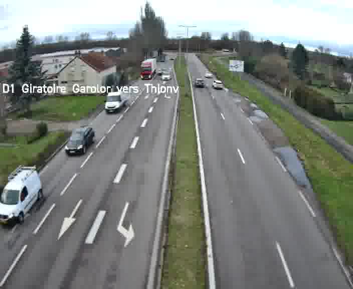 <h2>Webcam de surveillance sur D1 (France) à Ennery, cadrée vers Thionville, proposant une information routière utile aux déplacements quotidiens.</h2>