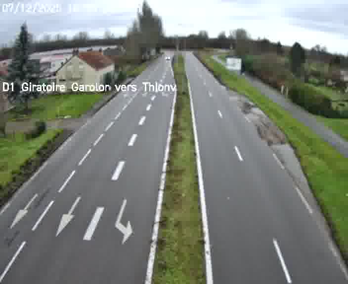 <h2>Webcam de surveillance sur D1 (France) à Ennery, cadrée vers Thionville, proposant une information routière utile aux déplacements quotidiens.</h2>