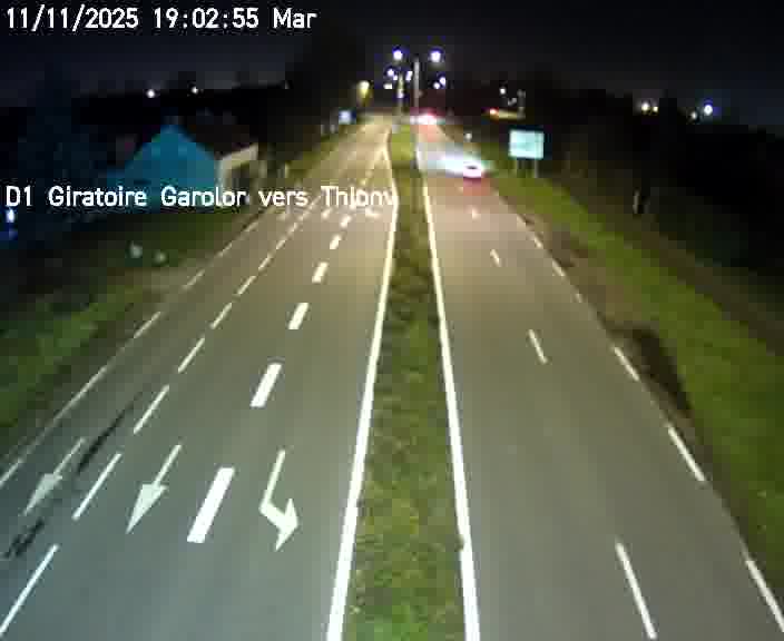 <h2>Webcam de surveillance sur D1 (France) à Ennery, cadrée vers Thionville, proposant une information routière utile aux déplacements quotidiens.</h2>