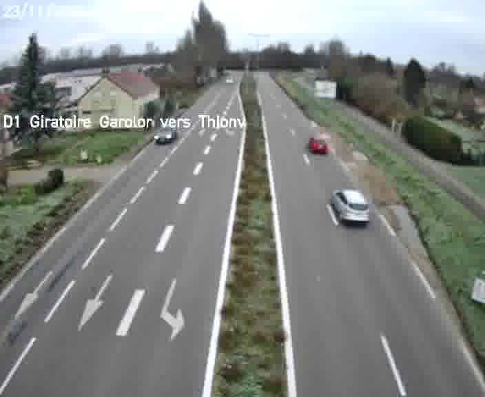 <h2>Webcam de surveillance sur D1 (France) à Ennery, cadrée vers Thionville, proposant une information routière utile aux déplacements quotidiens.</h2>