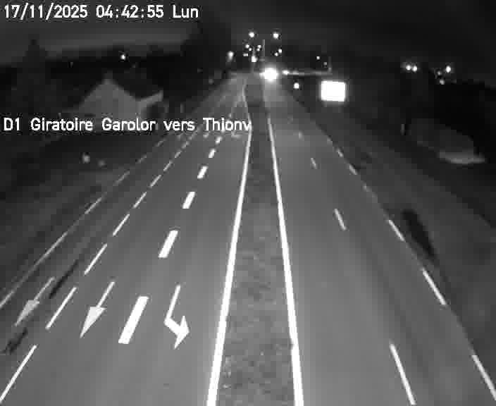 <h2>Webcam de surveillance sur D1 (France) à Ennery, cadrée vers Thionville, proposant une information routière utile aux déplacements quotidiens.</h2>