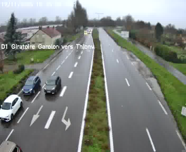 <h2>Webcam de surveillance sur D1 (France) à Ennery, cadrée vers Thionville, proposant une information routière utile aux déplacements quotidiens.</h2>