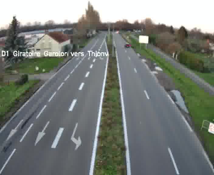 <h2>Webcam de surveillance sur D1 (France) à Ennery, cadrée vers Thionville, proposant une information routière utile aux déplacements quotidiens.</h2>