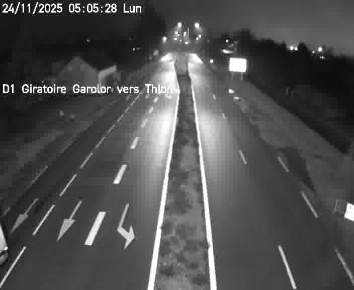 <h2>Webcam de surveillance sur D1 (France) à Ennery, cadrée vers Thionville, proposant une information routière utile aux déplacements quotidiens.</h2>
