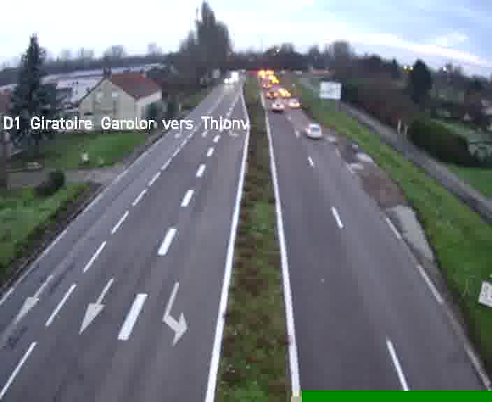 <h2>Webcam de surveillance sur D1 (France) à Ennery, cadrée vers Thionville, proposant une information routière utile aux déplacements quotidiens.</h2>