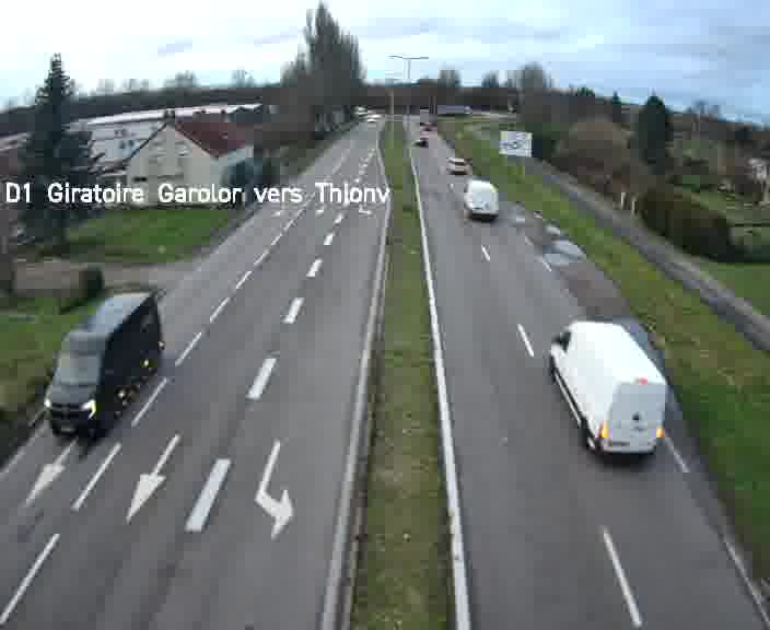 <h2>Webcam de surveillance sur D1 (France) à Ennery, cadrée vers Thionville, proposant une information routière utile aux déplacements quotidiens.</h2>