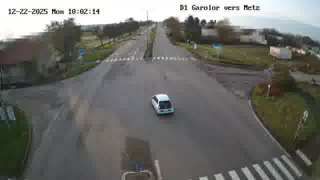 <h2>Webcam installée le long de D1 (France) à Ennery, pointée vers Metz, utile pour suivre précisément les conditions de trafic.</h2>