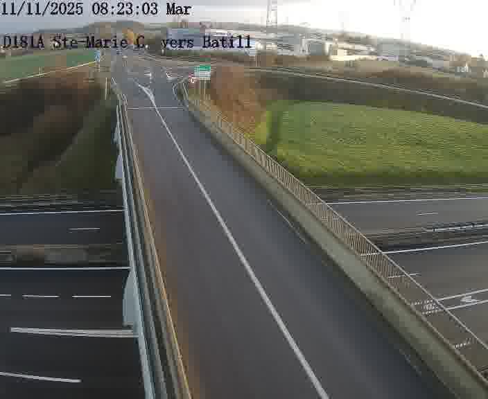 <h2>Dispositif d’observation sur D181a (France) à Sainte Marie aux Chênes, en direction de Batilly, offrant une visualisation fiable des conditions de circulation.</h2>