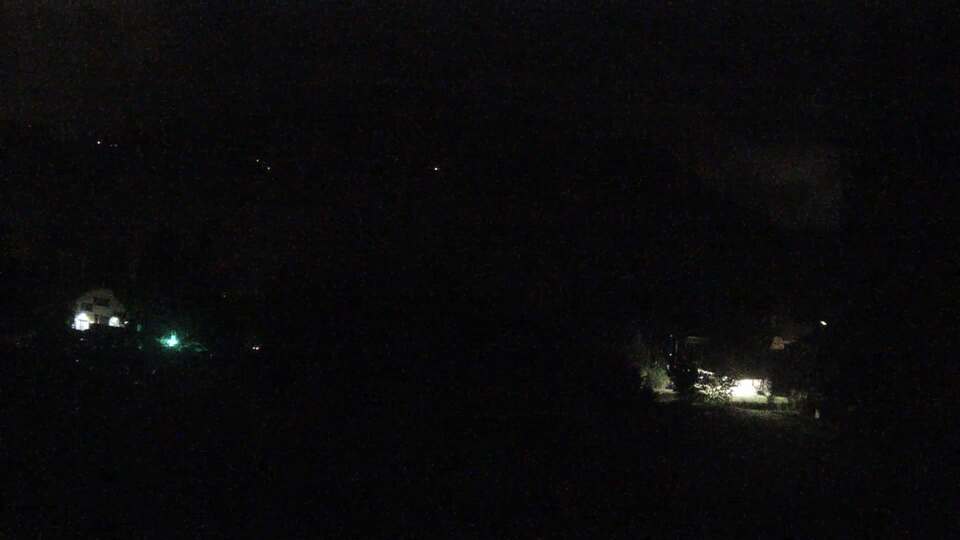 Webcam au niveau de la mairie du village du Bourg d'Oisans, aux pieds de l'Alpe d'Huez et aux portes du parc des Écrins