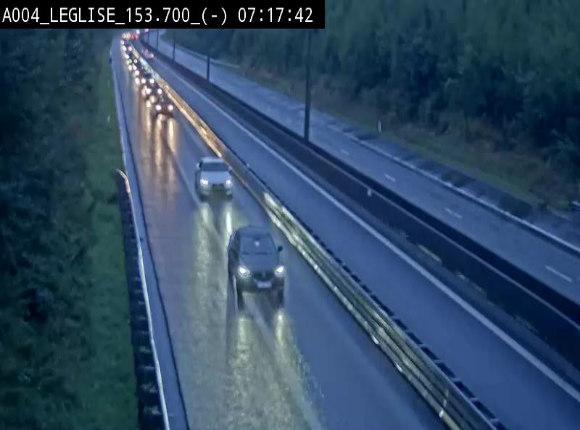 <h2>Webcam autoroute A4 (E411-E25) à Léglise, avant la jonction avec la N40. Vue orientée vers Bruxelles</h2>