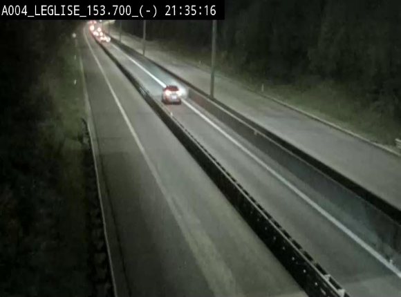 <h2>Webcam autoroute A4 (E411-E25) à Léglise, avant la jonction avec la N40. Vue orientée vers Bruxelles</h2>