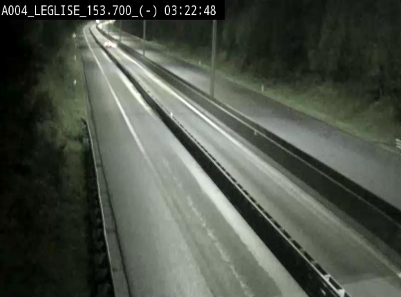 <h2>Webcam autoroute A4 (E411-E25) à Léglise, avant la jonction avec la N40. Vue orientée vers Bruxelles</h2>