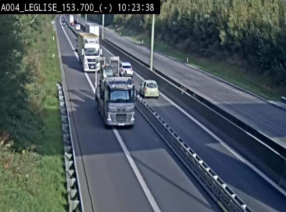 <h2>Webcam autoroute A4 (E411-E25) à Léglise, avant la jonction avec la N40. Vue orientée vers Bruxelles</h2>