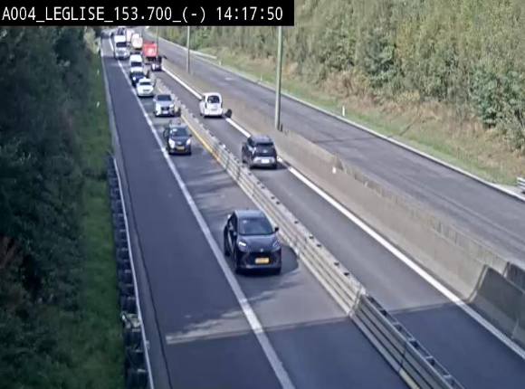 <h2>Webcam autoroute A4 (E411-E25) à Léglise, avant la jonction avec la N40. Vue orientée vers Bruxelles</h2>