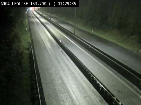 <h2>Webcam autoroute A4 (E411-E25) à Léglise, avant la jonction avec la N40. Vue orientée vers Bruxelles</h2>