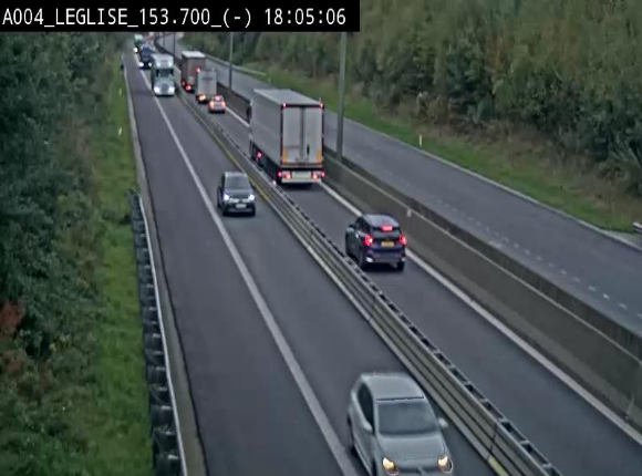 <h2>Webcam autoroute A4 (E411-E25) à Léglise, avant la jonction avec la N40. Vue orientée vers Bruxelles</h2>