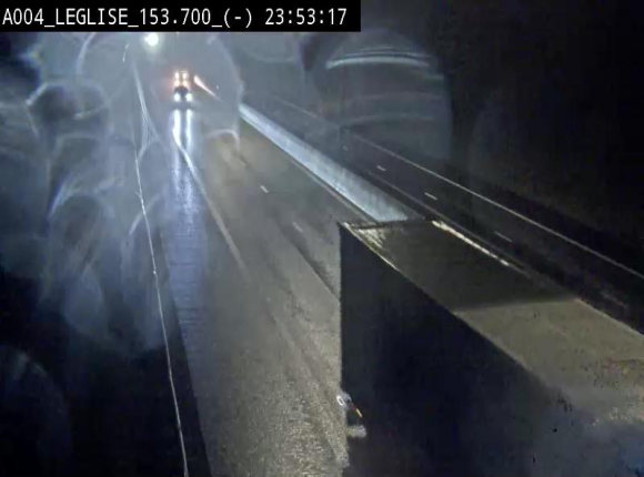 Webcam autoroute A4 (E411-E25) à Léglise, avant la jonction avec la N40. Vue orientée vers Bruxelles