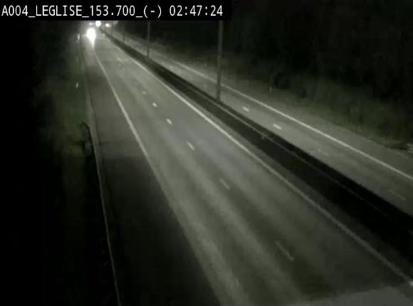 <h2>Webcam autoroute A4 (E411-E25) à Léglise, avant la jonction avec la N40. Vue orientée vers Bruxelles</h2>
