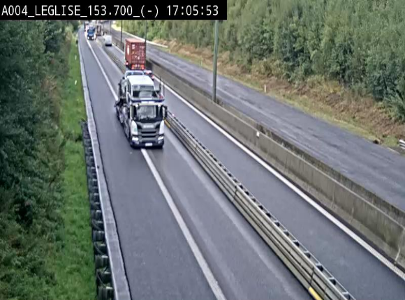 <h2>Webcam autoroute A4 (E411-E25) à Léglise, avant la jonction avec la N40. Vue orientée vers Bruxelles</h2>