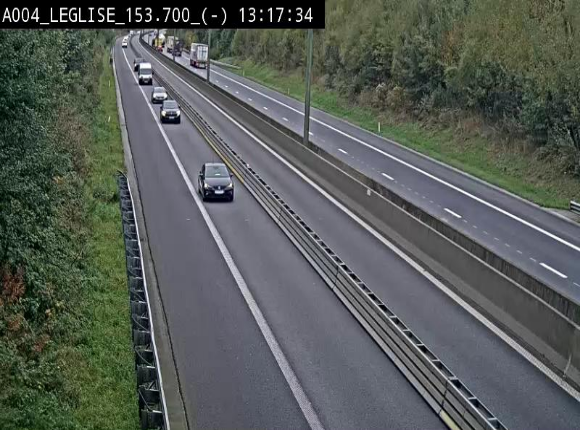 <h2>Webcam autoroute A4 (E411-E25) à Léglise, avant la jonction avec la N40. Vue orientée vers Bruxelles</h2>