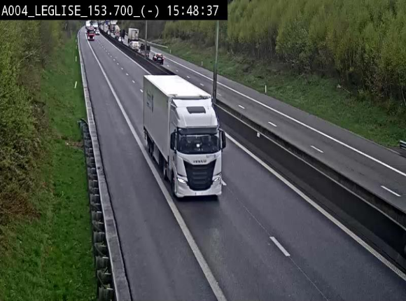 <h2>Webcam autoroute A4 (E411-E25) à Léglise, avant la jonction avec la N40. Vue orientée vers Bruxelles</h2>