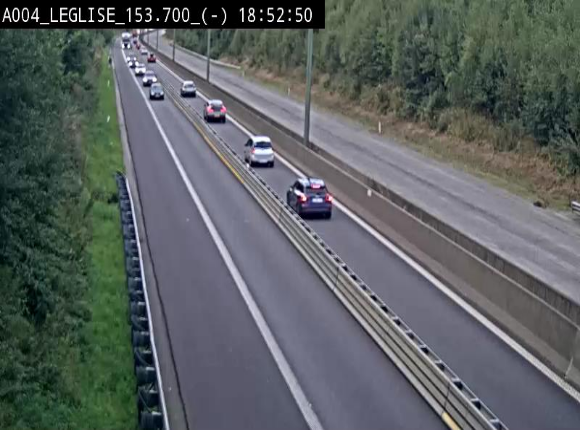 <h2>Webcam autoroute A4 (E411-E25) à Léglise, avant la jonction avec la N40. Vue orientée vers Bruxelles</h2>