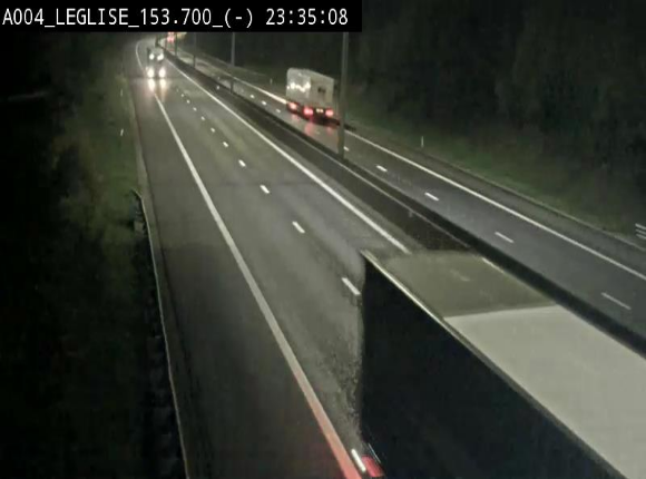 <h2>Webcam autoroute A4 (E411-E25) à Léglise, avant la jonction avec la N40. Vue orientée vers Bruxelles</h2>