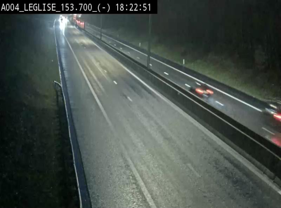 <h2>Webcam autoroute A4 (E411-E25) à Léglise, avant la jonction avec la N40. Vue orientée vers Bruxelles</h2>