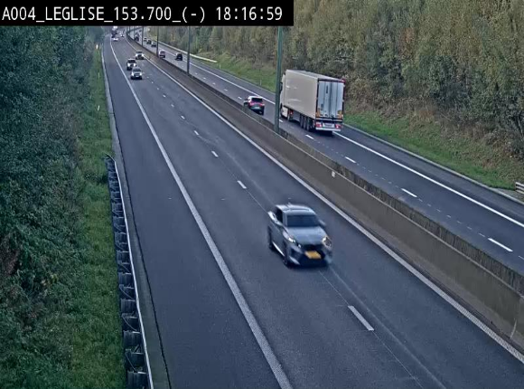 <h2>Webcam autoroute A4 (E411-E25) à Léglise, avant la jonction avec la N40. Vue orientée vers Bruxelles</h2>