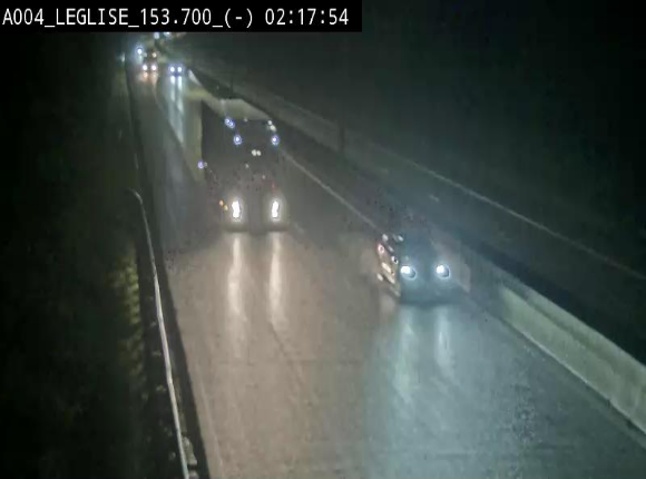 <h2>Webcam autoroute A4 (E411-E25) à Léglise, avant la jonction avec la N40. Vue orientée vers Bruxelles</h2>