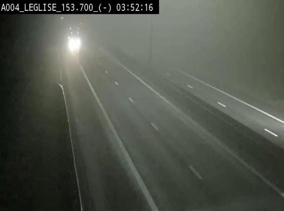 Webcam autoroute A4 (E411-E25) à Léglise, avant la jonction avec la N40. Vue orientée vers Bruxelles