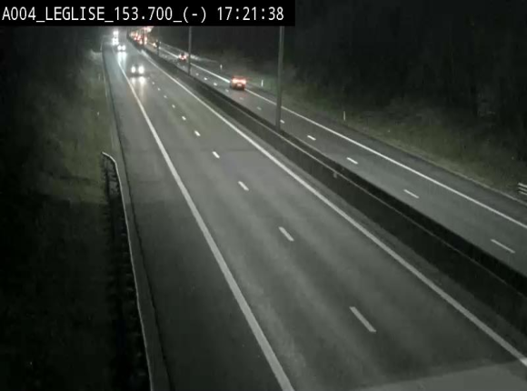 <h2>Webcam autoroute A4 (E411-E25) à Léglise, avant la jonction avec la N40. Vue orientée vers Bruxelles</h2>