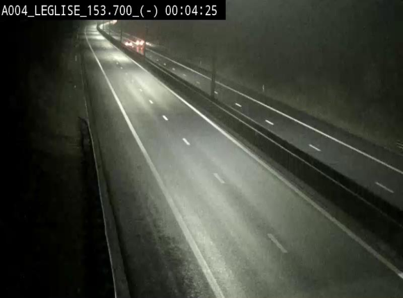 <h2>Webcam autoroute A4 (E411-E25) à Léglise, avant la jonction avec la N40. Vue orientée vers Bruxelles</h2>