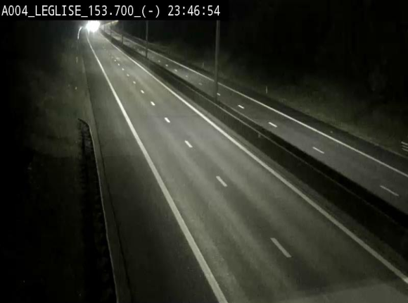 <h2>Webcam autoroute A4 (E411-E25) à Léglise, avant la jonction avec la N40. Vue orientée vers Bruxelles</h2>