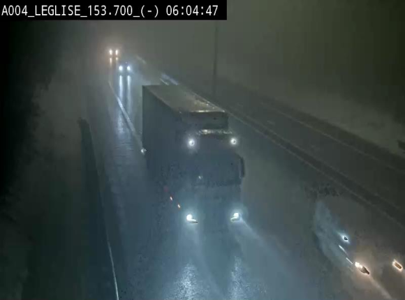 <h2>Webcam autoroute A4 (E411-E25) à Léglise, avant la jonction avec la N40. Vue orientée vers Bruxelles</h2>