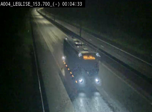 <h2>Webcam autoroute A4 (E411-E25) à Léglise, avant la jonction avec la N40. Vue orientée vers Bruxelles</h2>